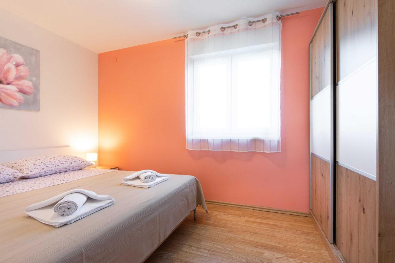 Salvagno Apartment *
